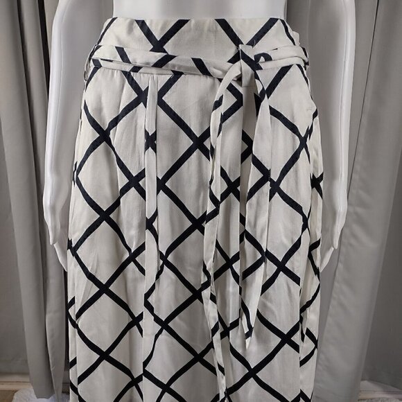 INC Women's Black And White Box Pleat Flare Side Zip Cotton Blend Skirt Size 12 - Picture 2 of 11